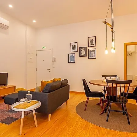 Youropo - Cosy Hotel